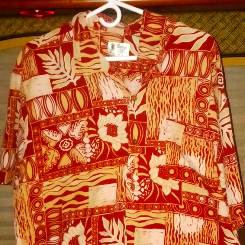 VINTAGE SILK brand Hawaiian SS Shirt XXL 100% Silk